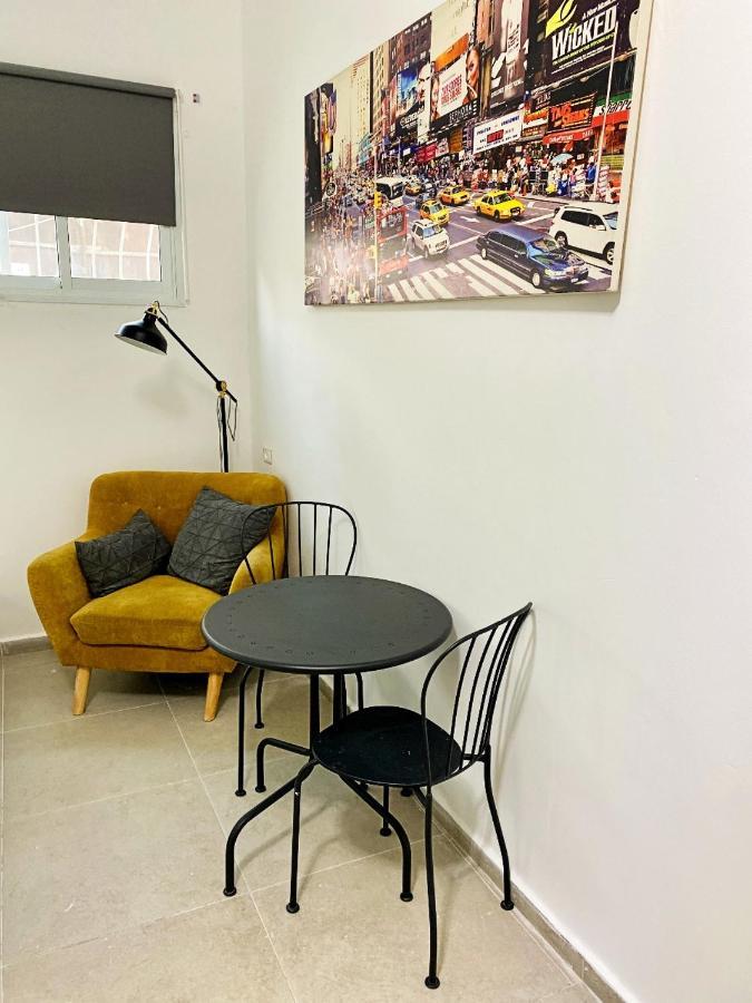 Tlv Apartments Tel Aviv Esterno foto